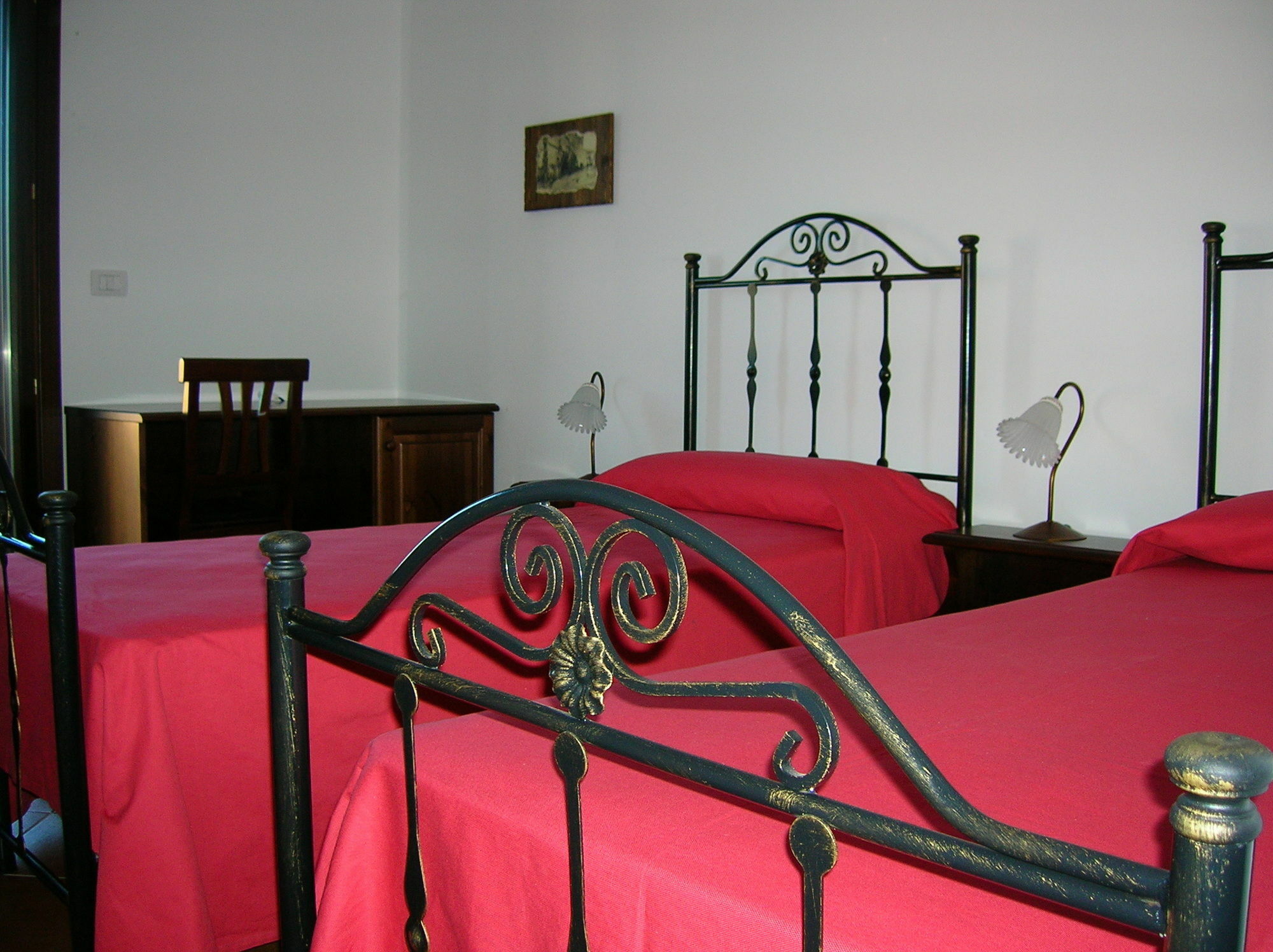 Hotel Bed Sandalia Badesi Buitenkant foto